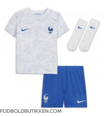 Frankrig Ousmane Dembele #11 Udebanetrøje Børn VM 2022 Kortærmet (+ Korte bukser)